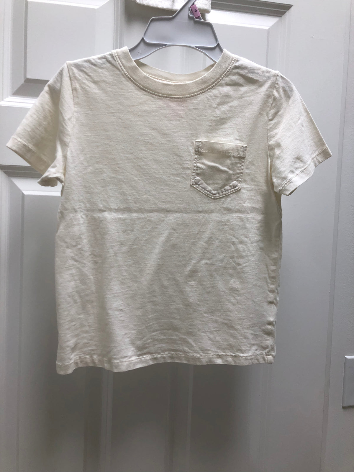 Cream t-shirt 100% cotton - size Youth - 6 (S)