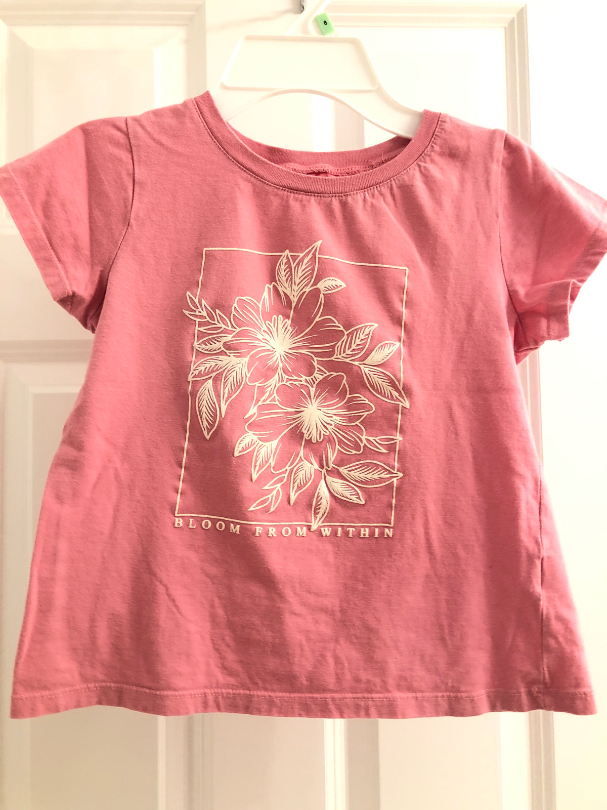 Pink t-shirt Flowers - size Youth - 8 (M)