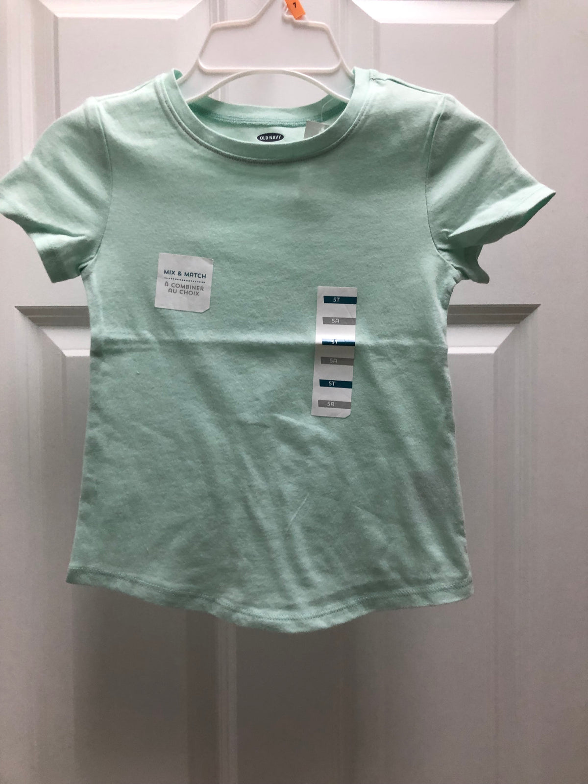 New turquoise t-shirt - size Toddler - 5T