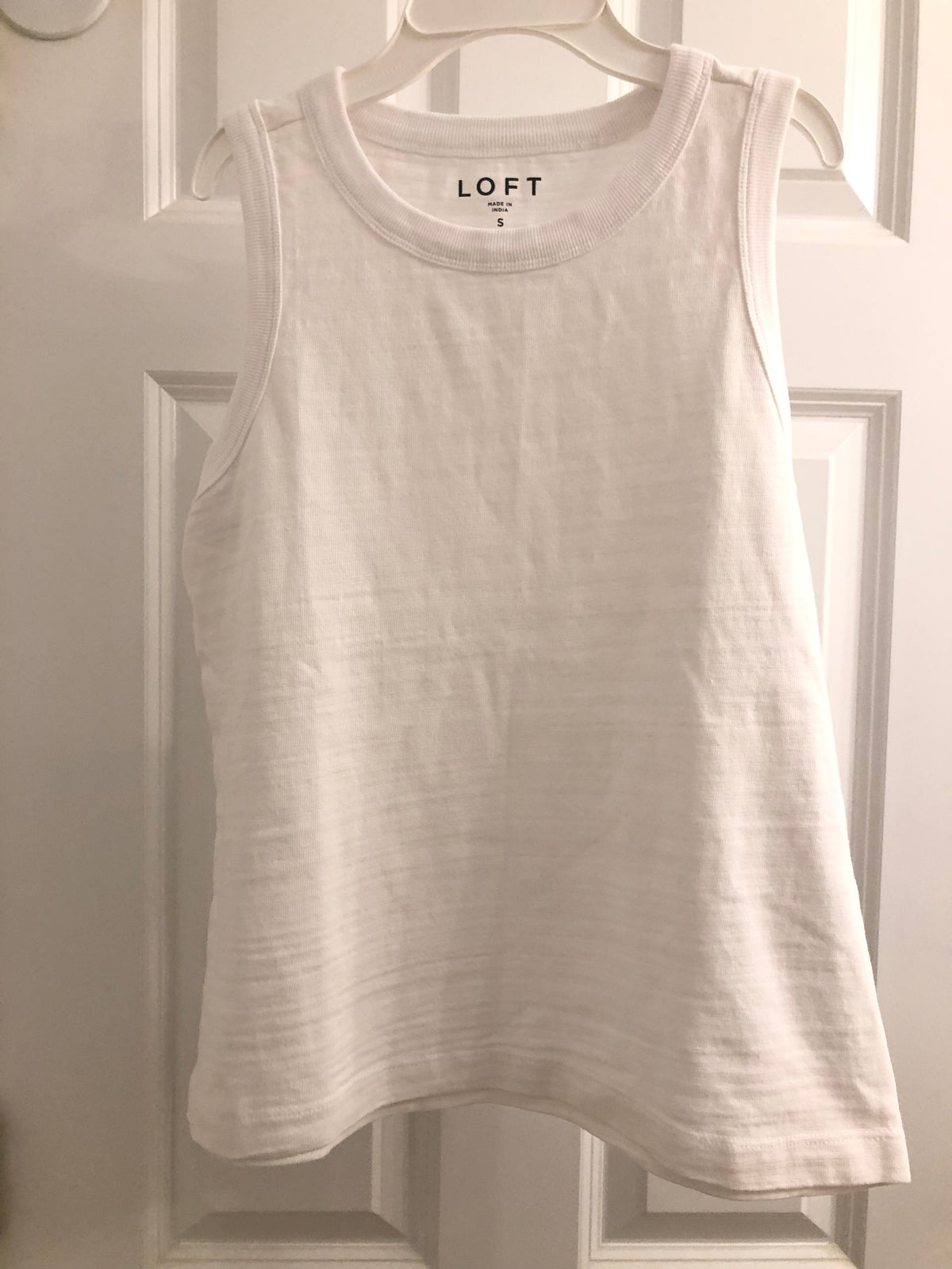 Loft White tank Like new - size Women - S (4/6)