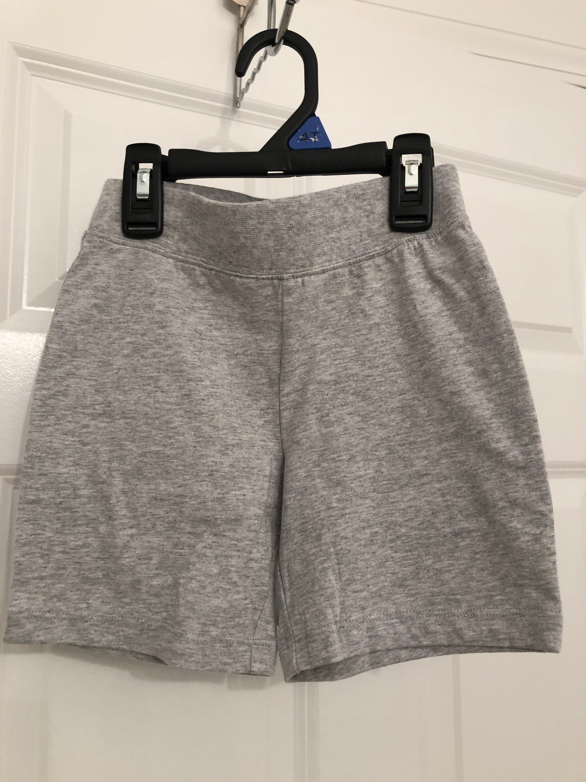 New gray shorts 100% cotton - size Toddler - 3T