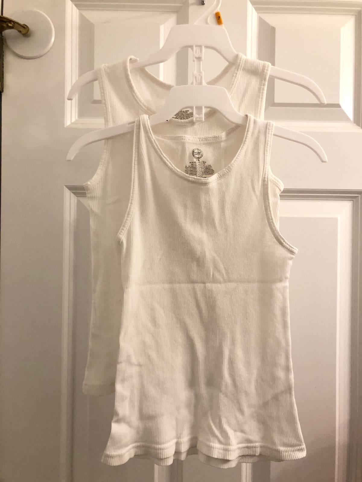 Set of 2 tanks white 100% cotton - size Youth - 7 (S)