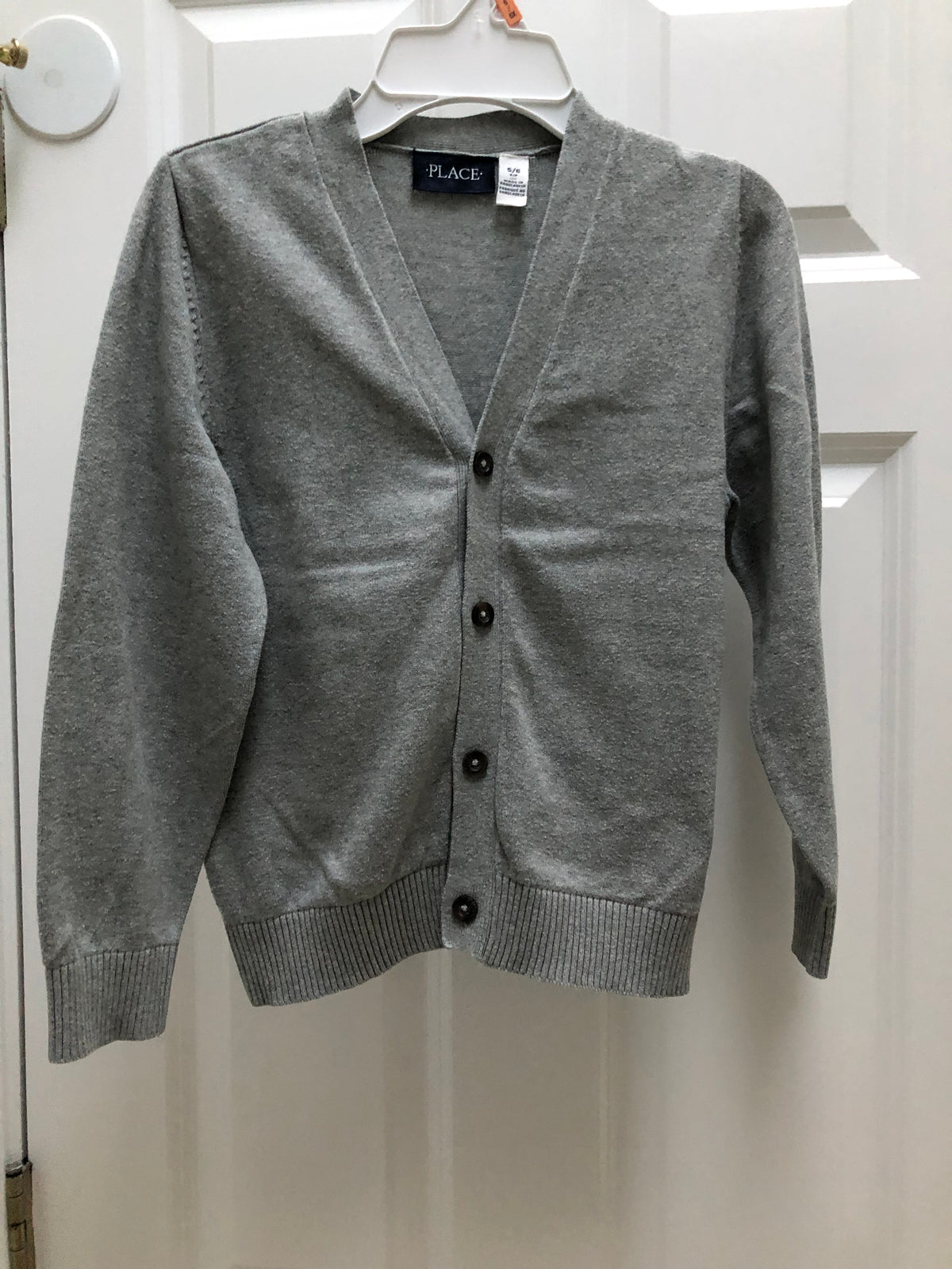 CP gray cardigan School uniform - size Youth - 6 (S)