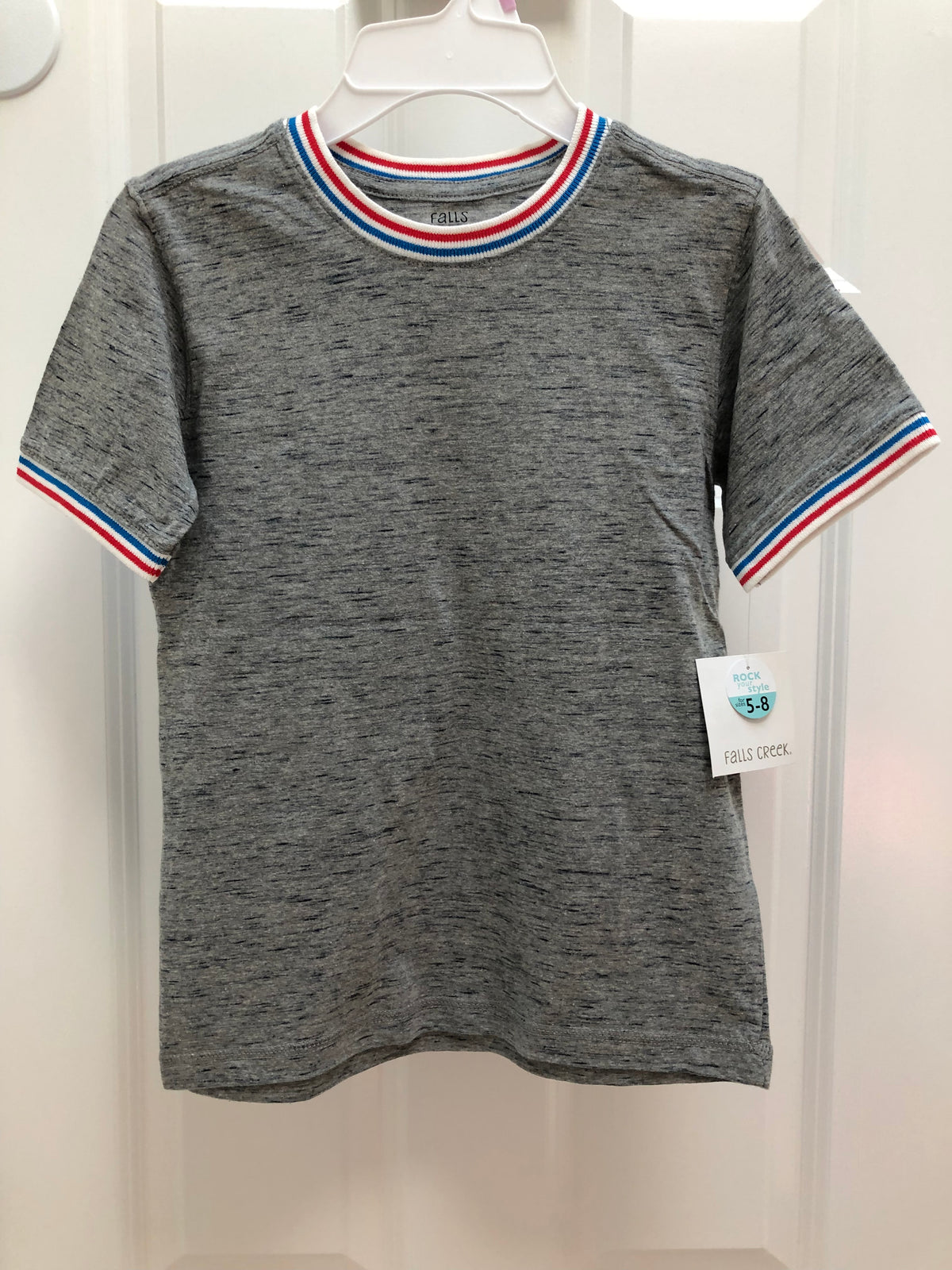 New gray t-shirt - size Youth - 5 (XS)