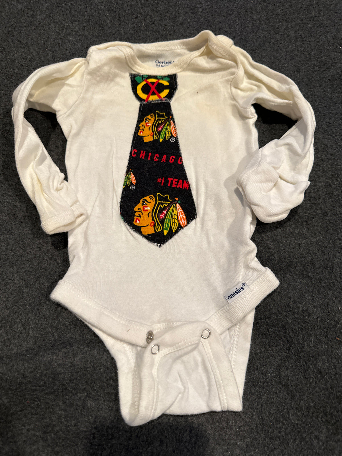 Blackhawks onesie Gerber brand 0-3m - size Month - 0-3 / 3M