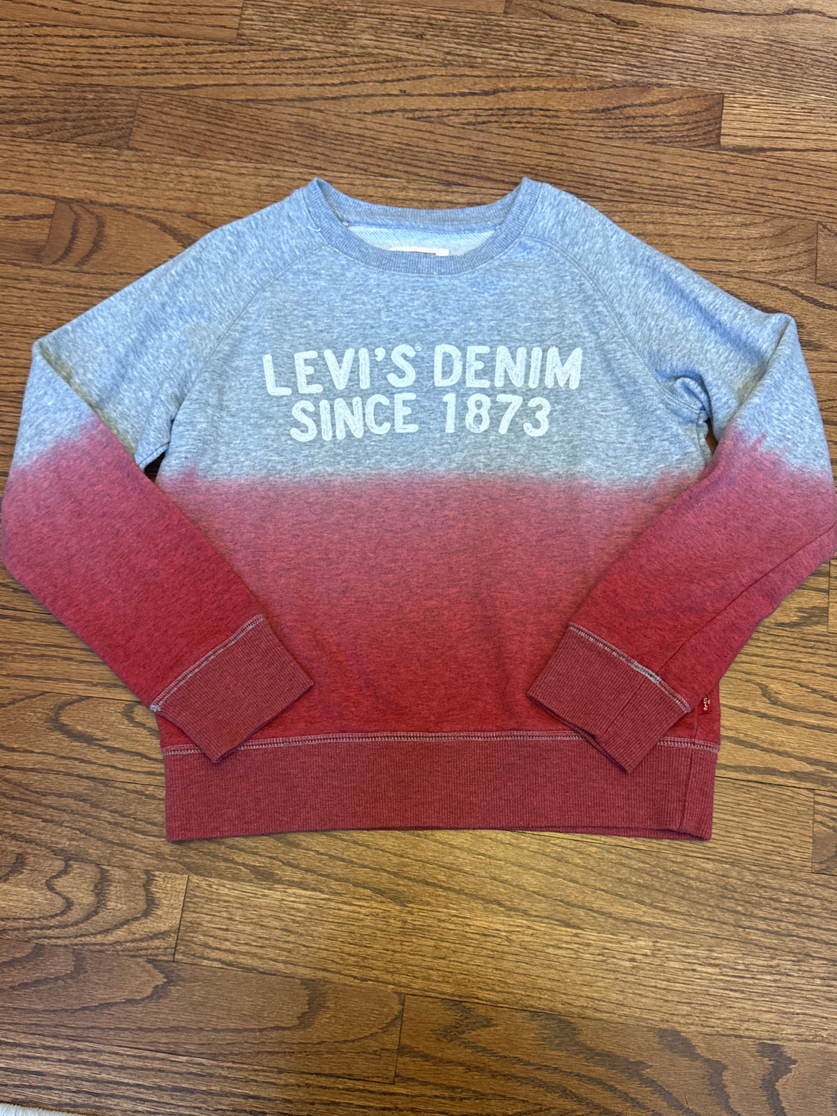 Levi's sweatshirt Sz 10-12 - size Youth - 10 (L)
