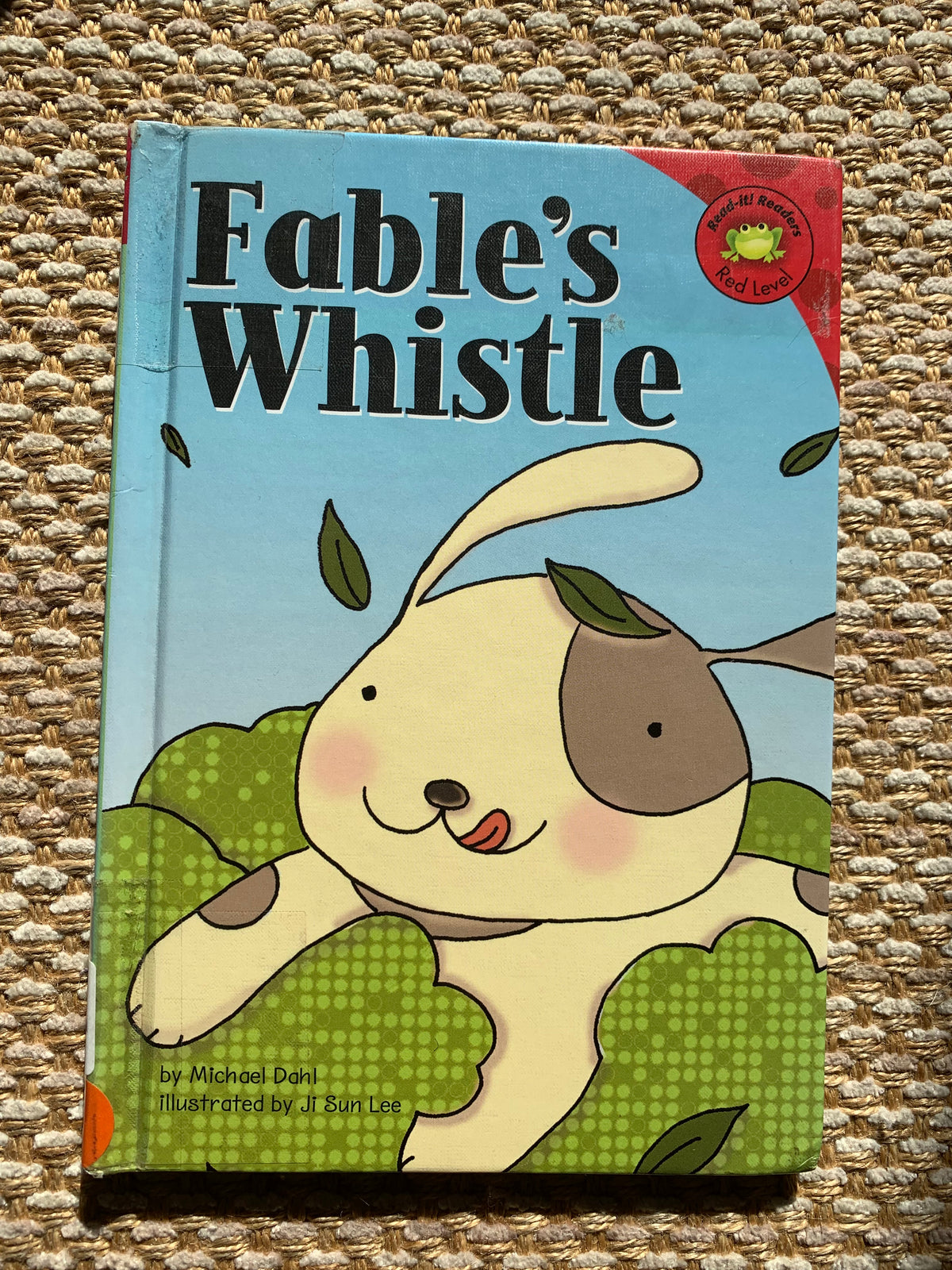 Fables whistle dog story Red level common words