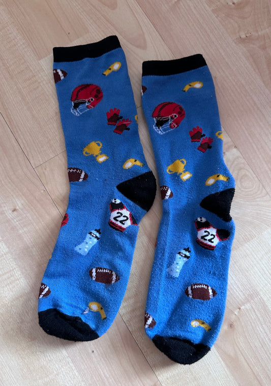 Football image socks Worn 1-2 times - size Youth - 8 (M)