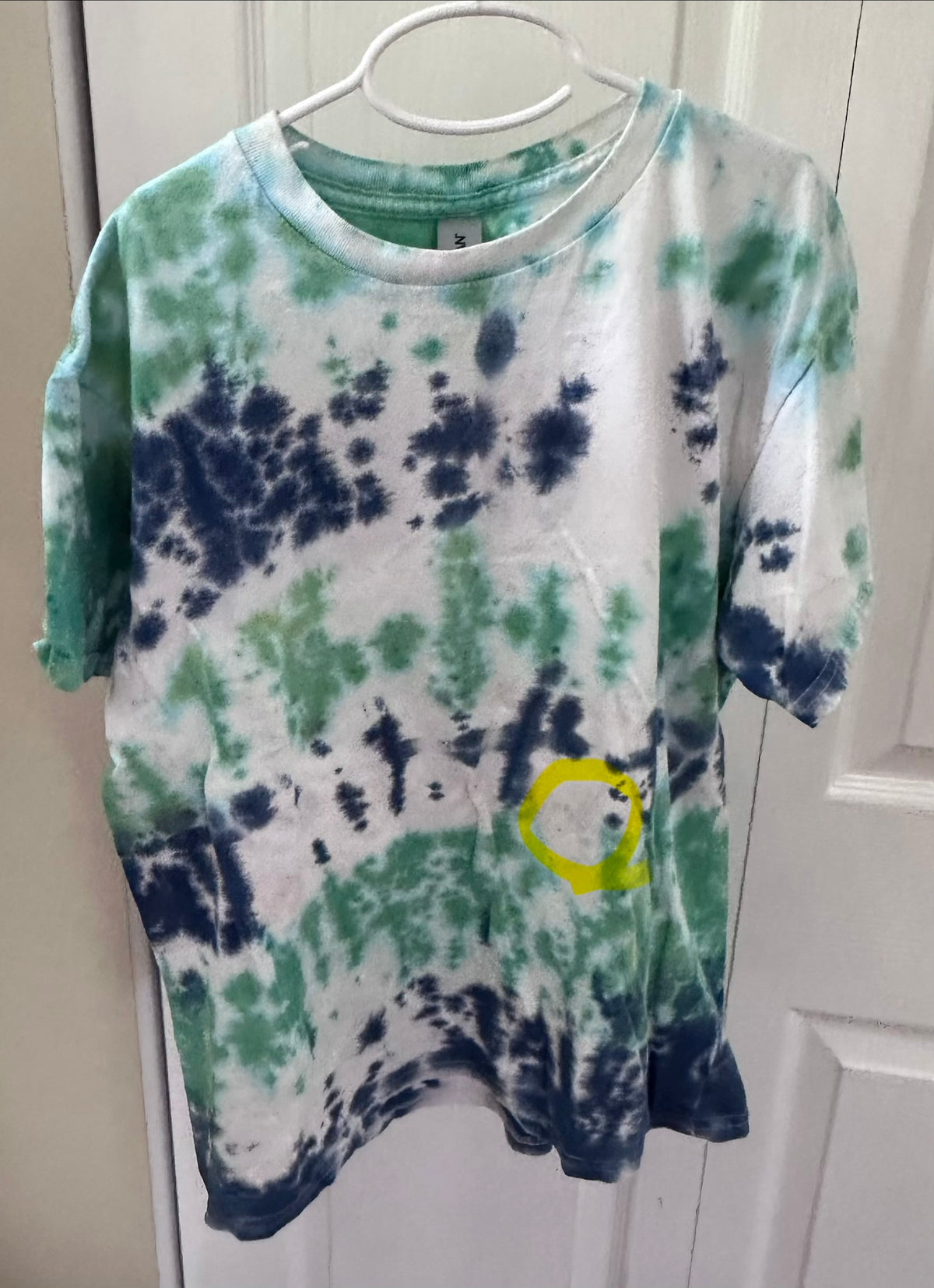 Tye Dye green/blue PC Slight stain, blends in! - size Youth - 10 (L)