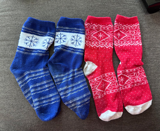 Blue & Red holiday socks Use -school spirit day - size Youth - 8 (M)