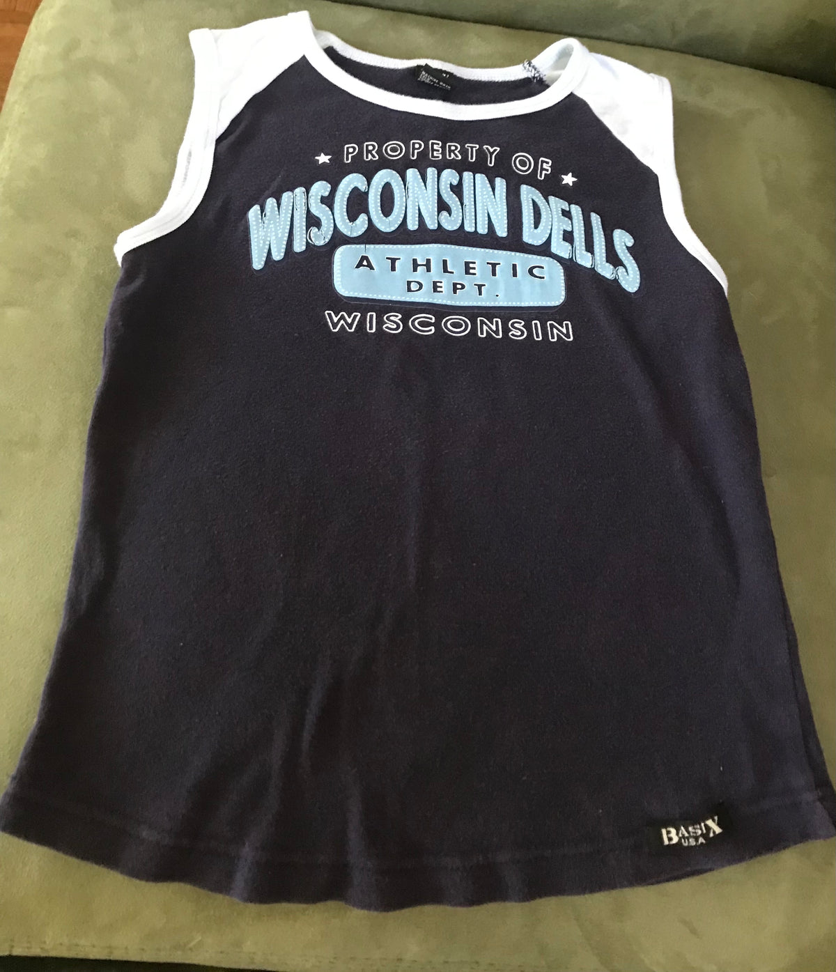 Wisconsin Dells tank top Tag reads S/M light blue - size Youth - 7 (S)