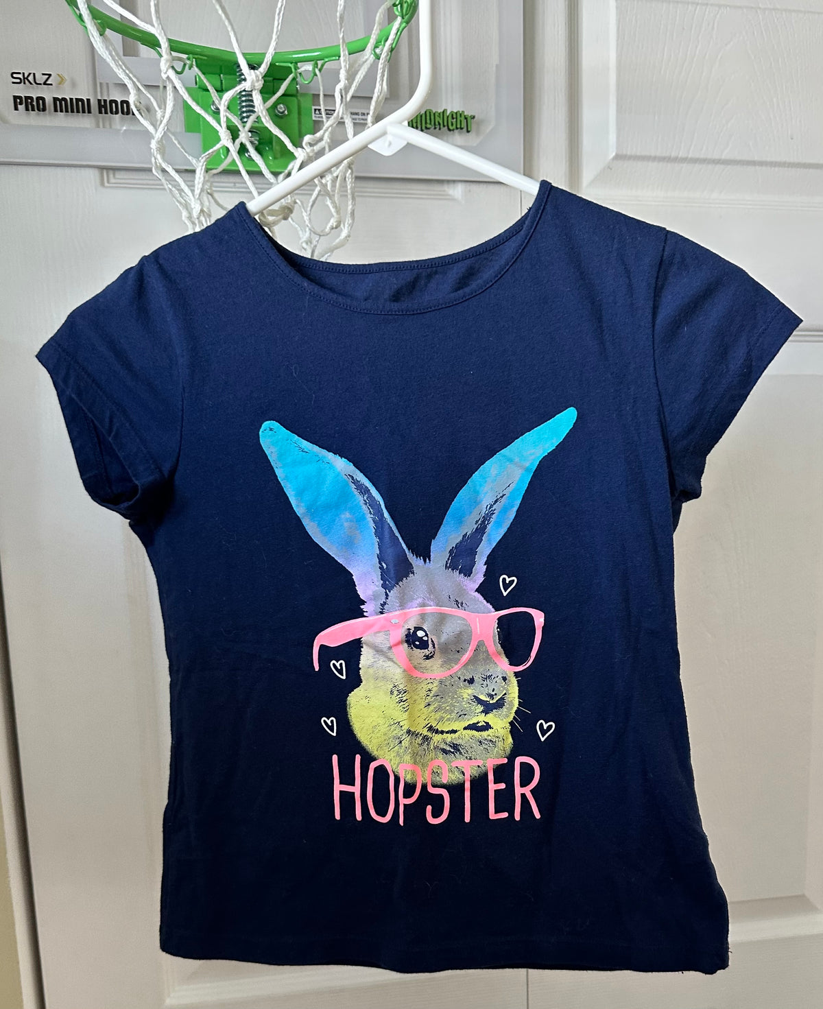 10/12  bunny hopster tee EUC - size Youth - 10 (L)