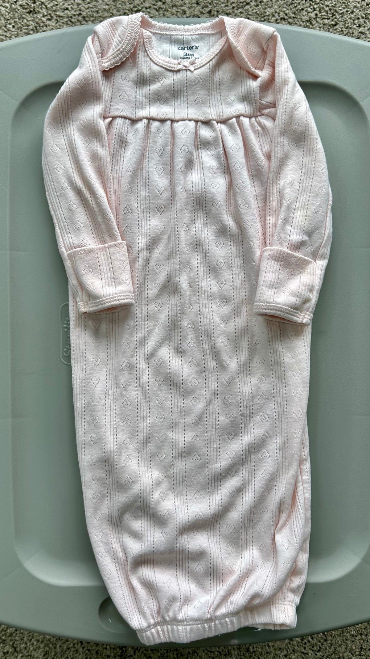 3M pink/peach night gown Gently used carters - size Month - 0-3 / 3M