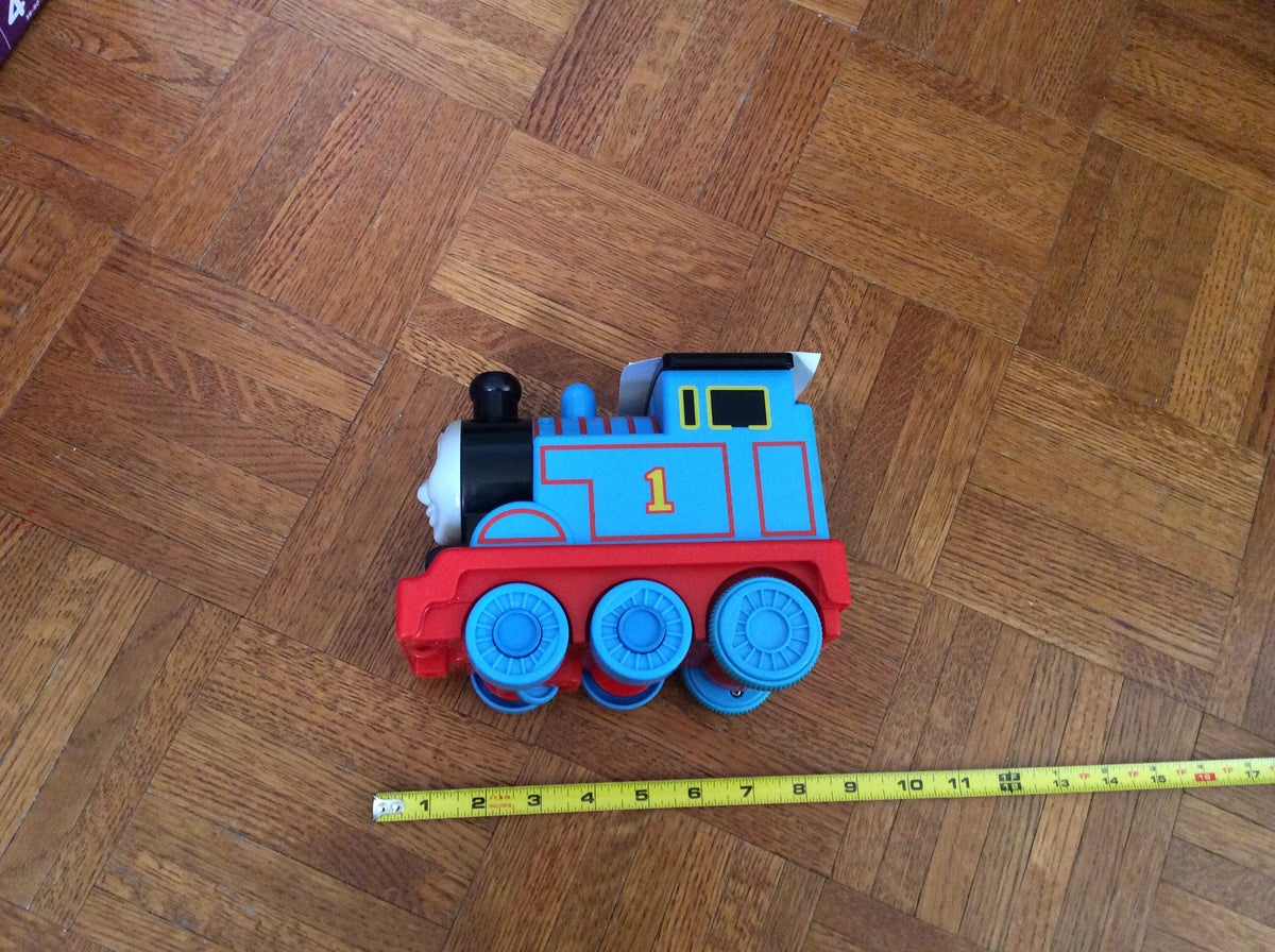 Thomas the train Large; make sounds