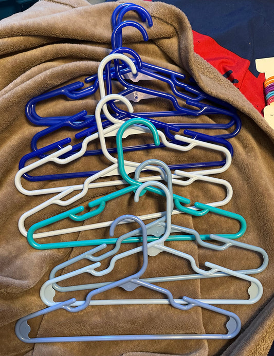 10 youth hangers blues One teal