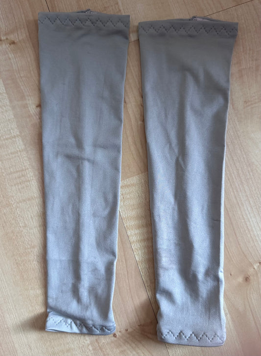 New athletic sleeves Fits 9-12 yr girl , gray