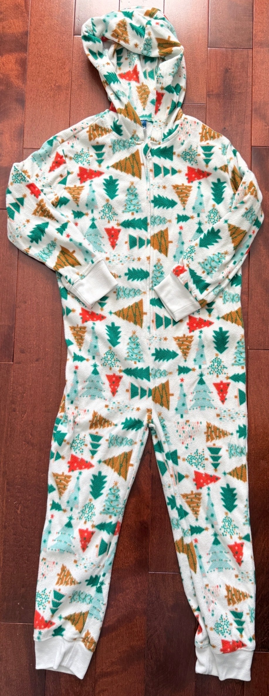 Old Navy onesie PJs Fleece trees - size Youth - 8 (M)