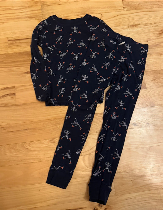 Old Navy skeleton Pajamas - size 6 - size Youth - 6 (S)