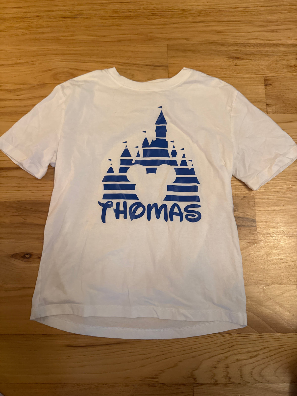 Thomas Disney shirt Youth M - size Youth - 8 (M)