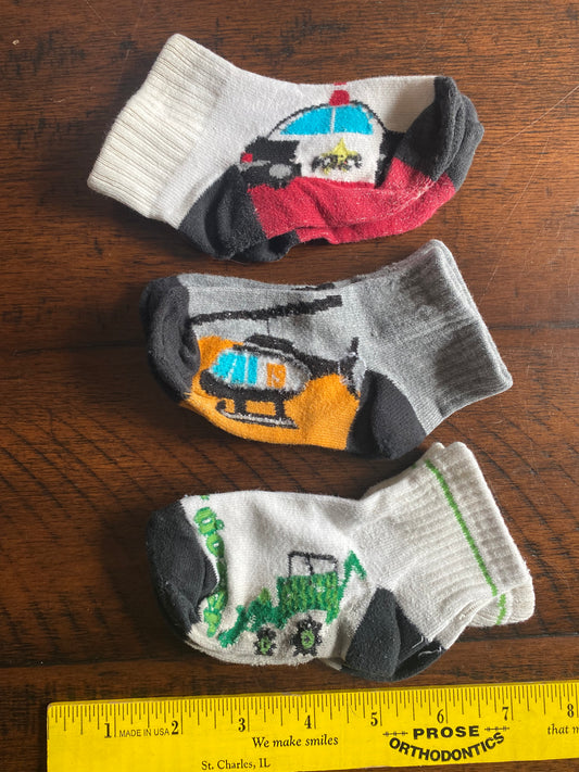 3 pairs toddler socks -police, tractor, copter