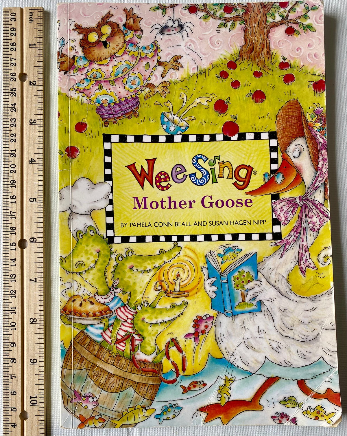 Wee Sing Mother Goose- songs for littles- 61 pg