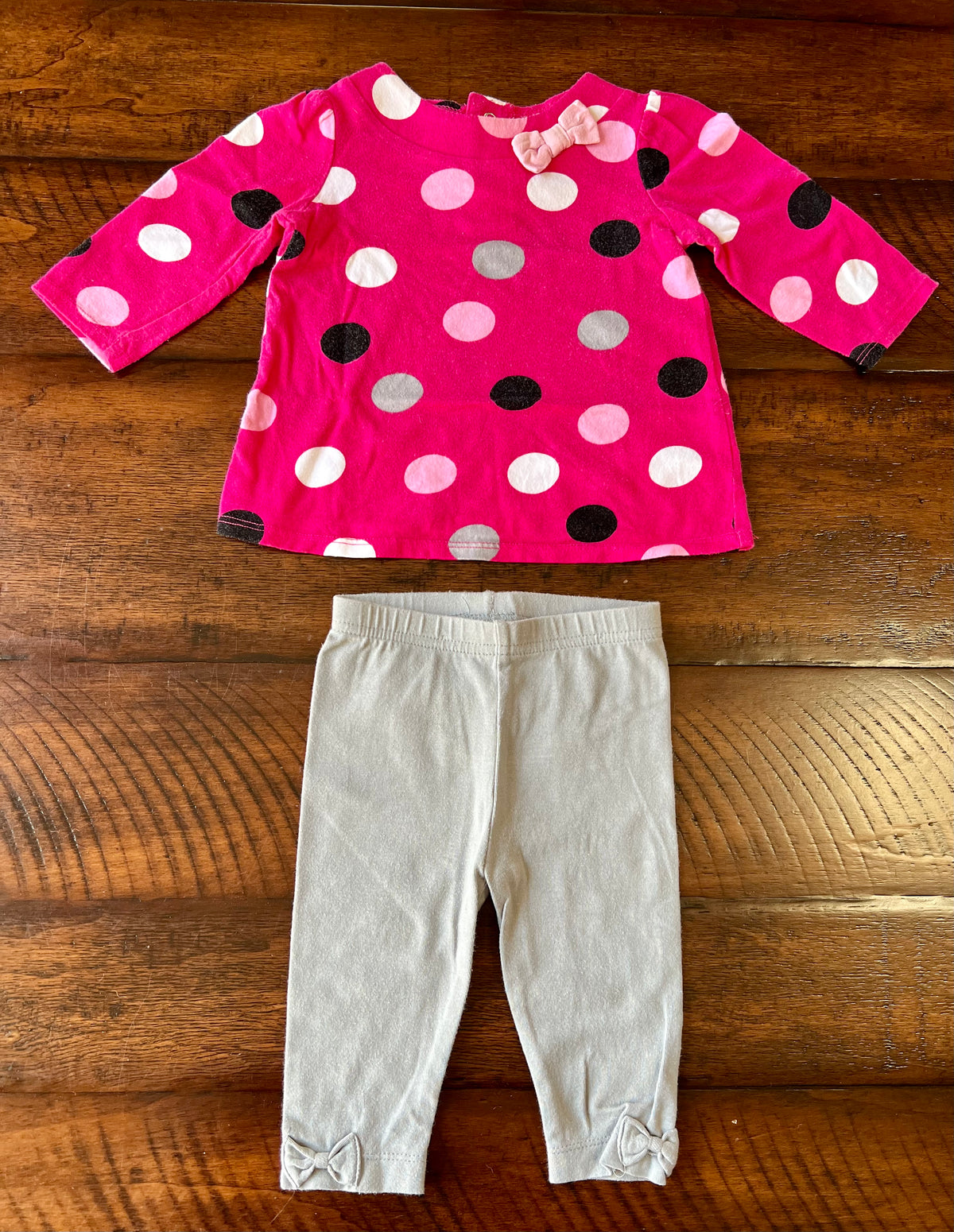 2pc NEW! Pink LS dot top matching gray pants/bows - size Month - 3-6 / 6M