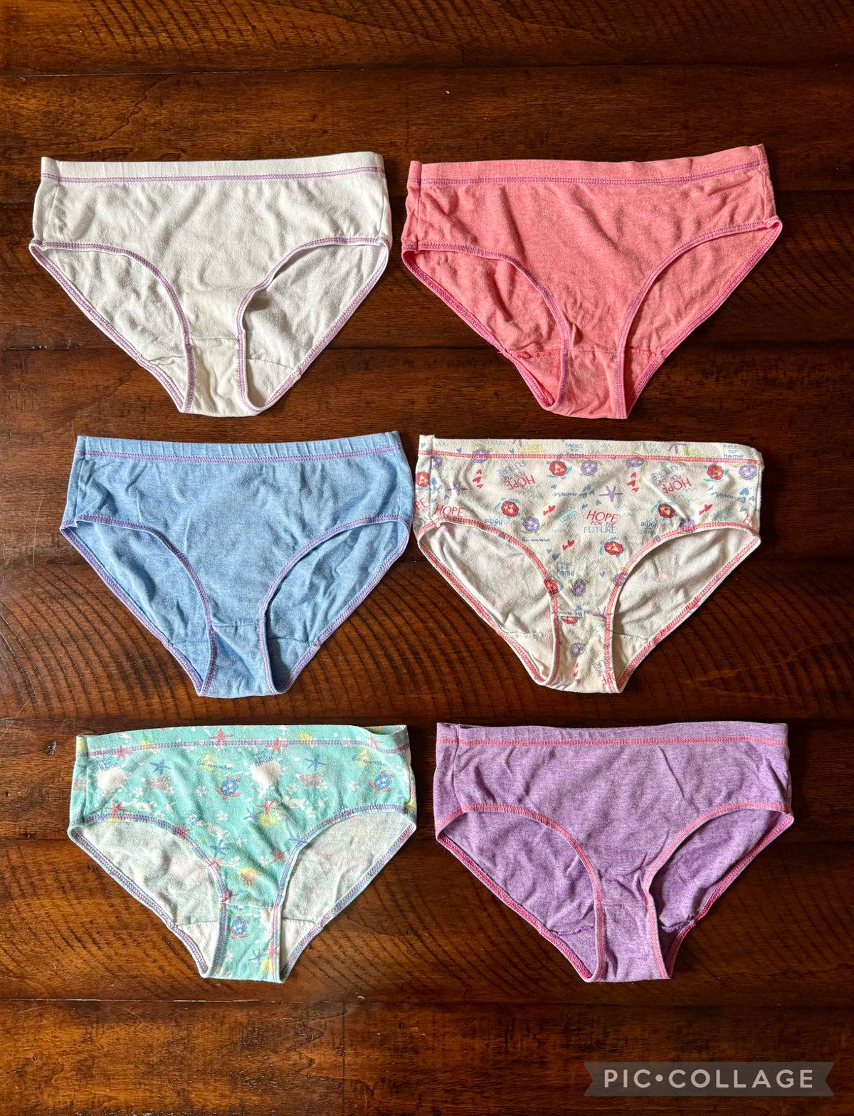 Hanes- size 8 -GUC; 6 pairs - size Youth - 8 (M)