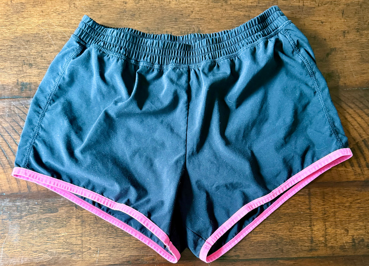 Z by Zella shorts -black with pink trim - size Youth - 10 (L)