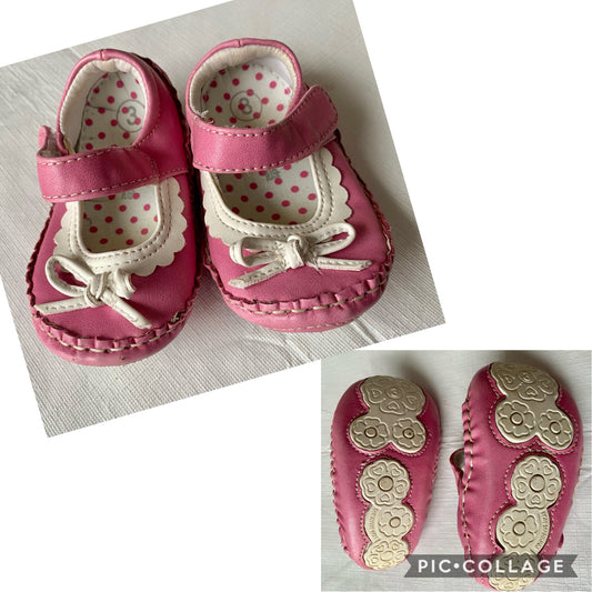 Pink & white Mary Janes NEW- super cute! - size Shoes - Baby 3 / 6-9 mo