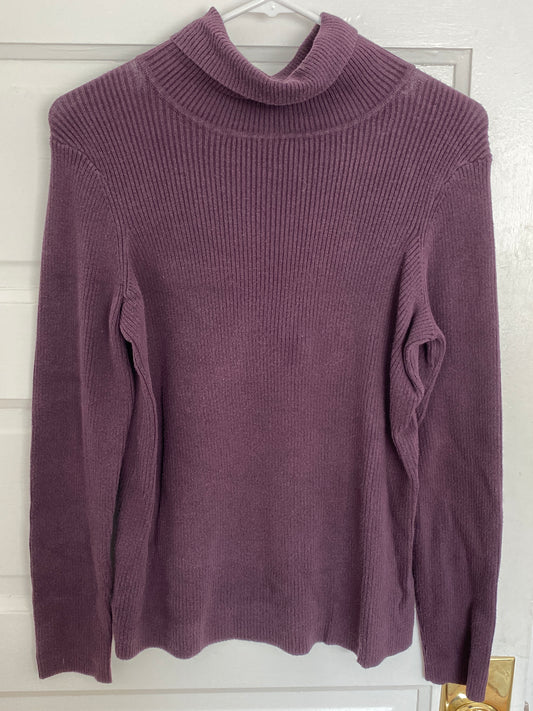 Old Navy purple sweater turtleneck- very nice - size Women - M (8/10)