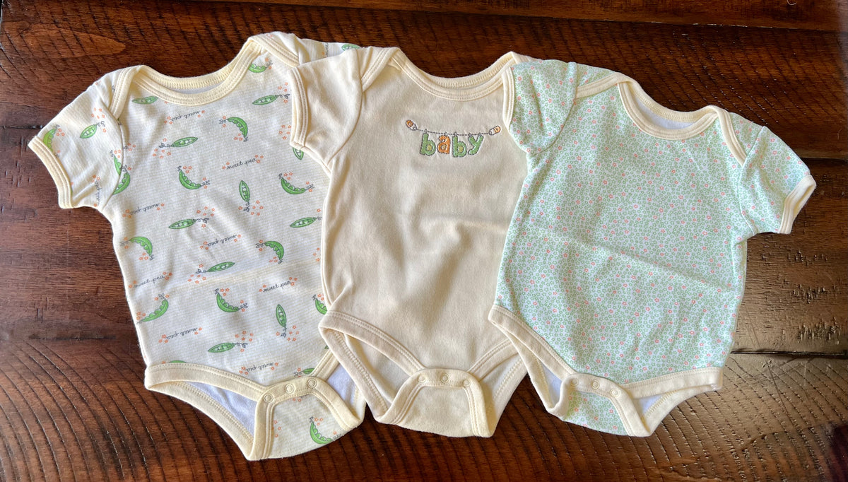 3pc Little Tots onesies NICE! yellow/green set - size Month - 3-6 / 6M