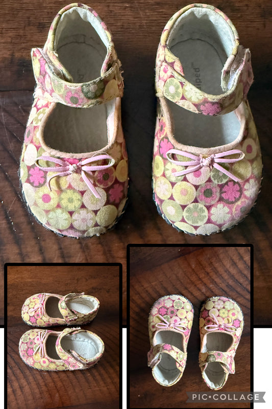 Pediped FLORAL shoes -soo cute! 6-12 months - size Shoes - Baby 3 / 6-9 mo