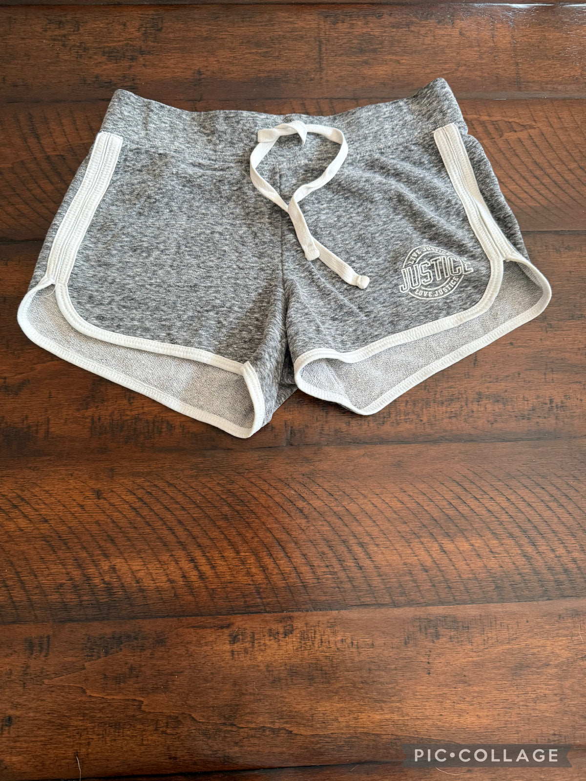 Justice Active shorts -gray marbled/white trim - size Youth - 10 (L)