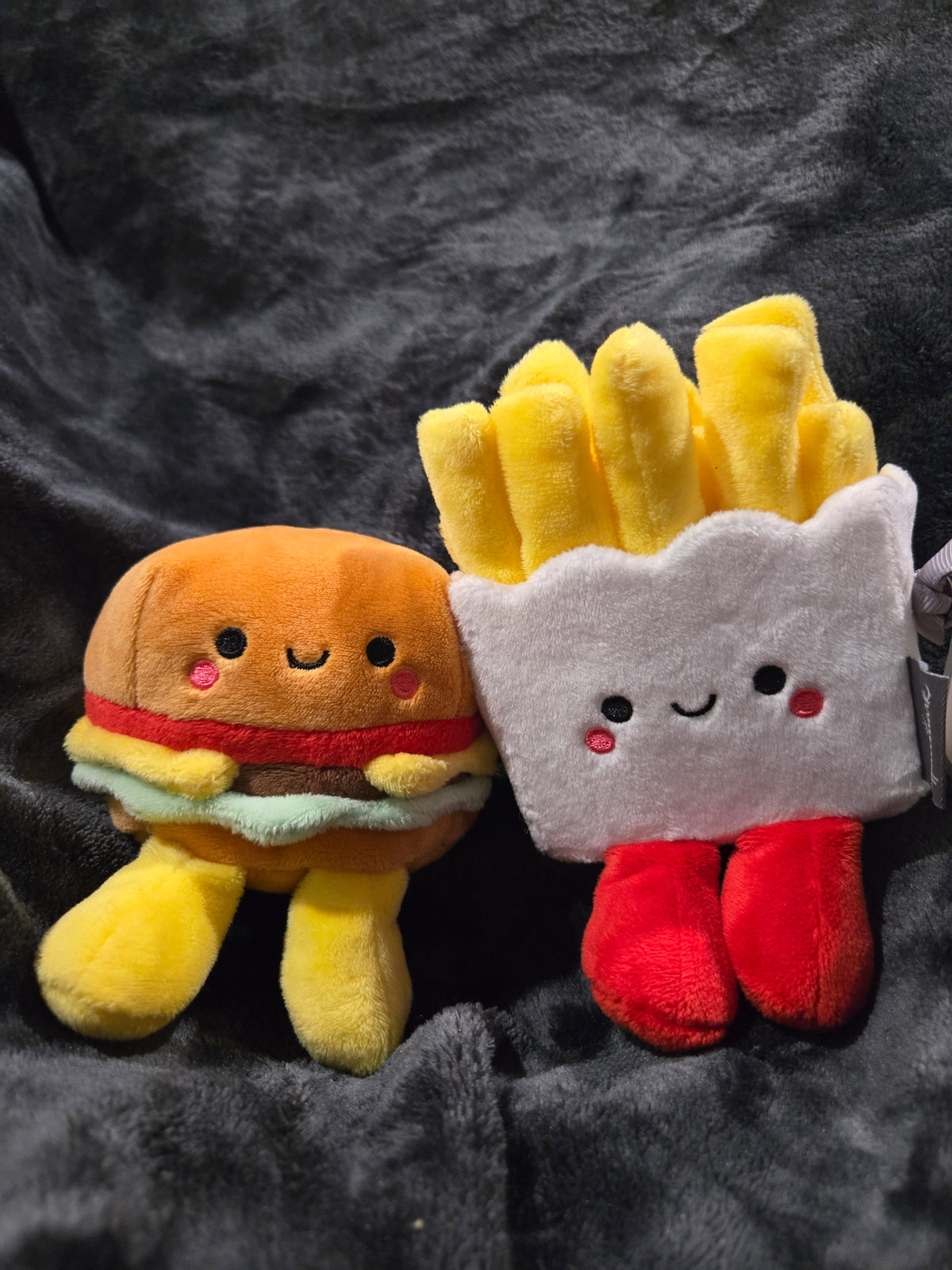Magnetic buddy stuffies burger & fries