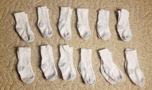 NWOT Hanes 12 Pair Socks 4t/5t - size Toddler - 4T