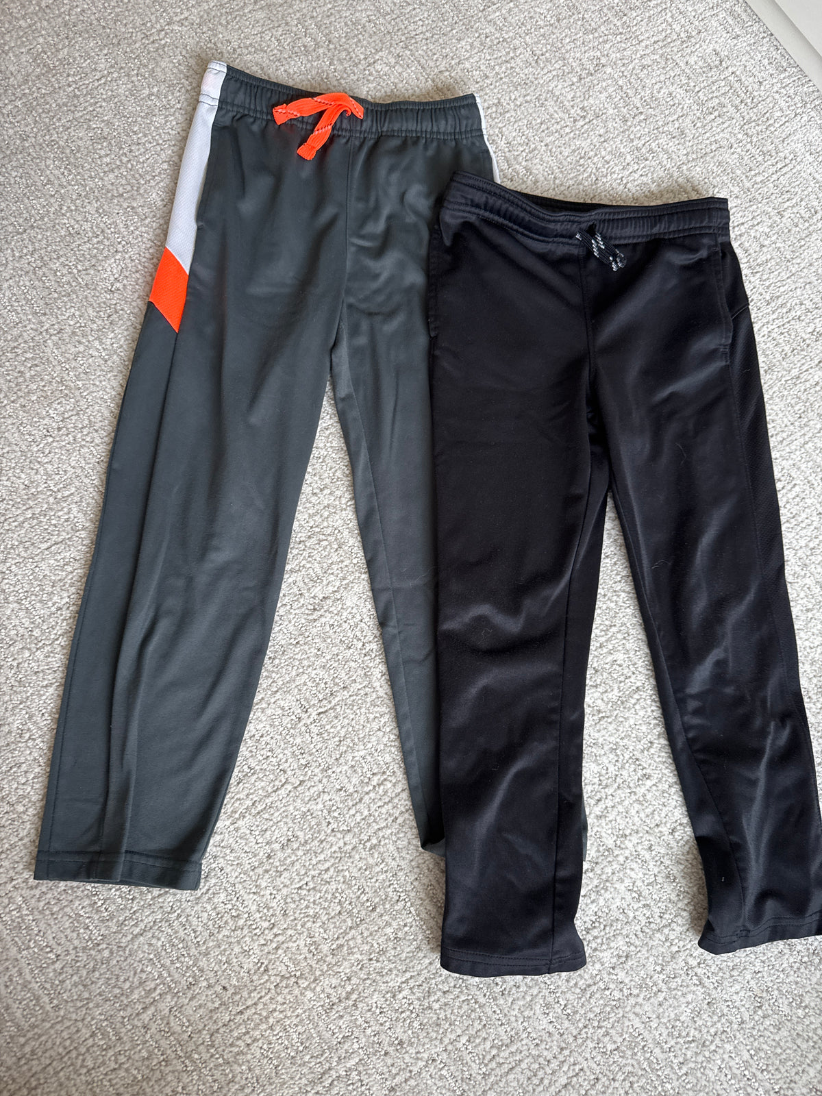 JumpingBean joggers Athletic, set of 2 - size Youth - 6 (S)