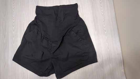 Old Navy Size 12 Black Shorts VGUC - size Women - L (12/14)