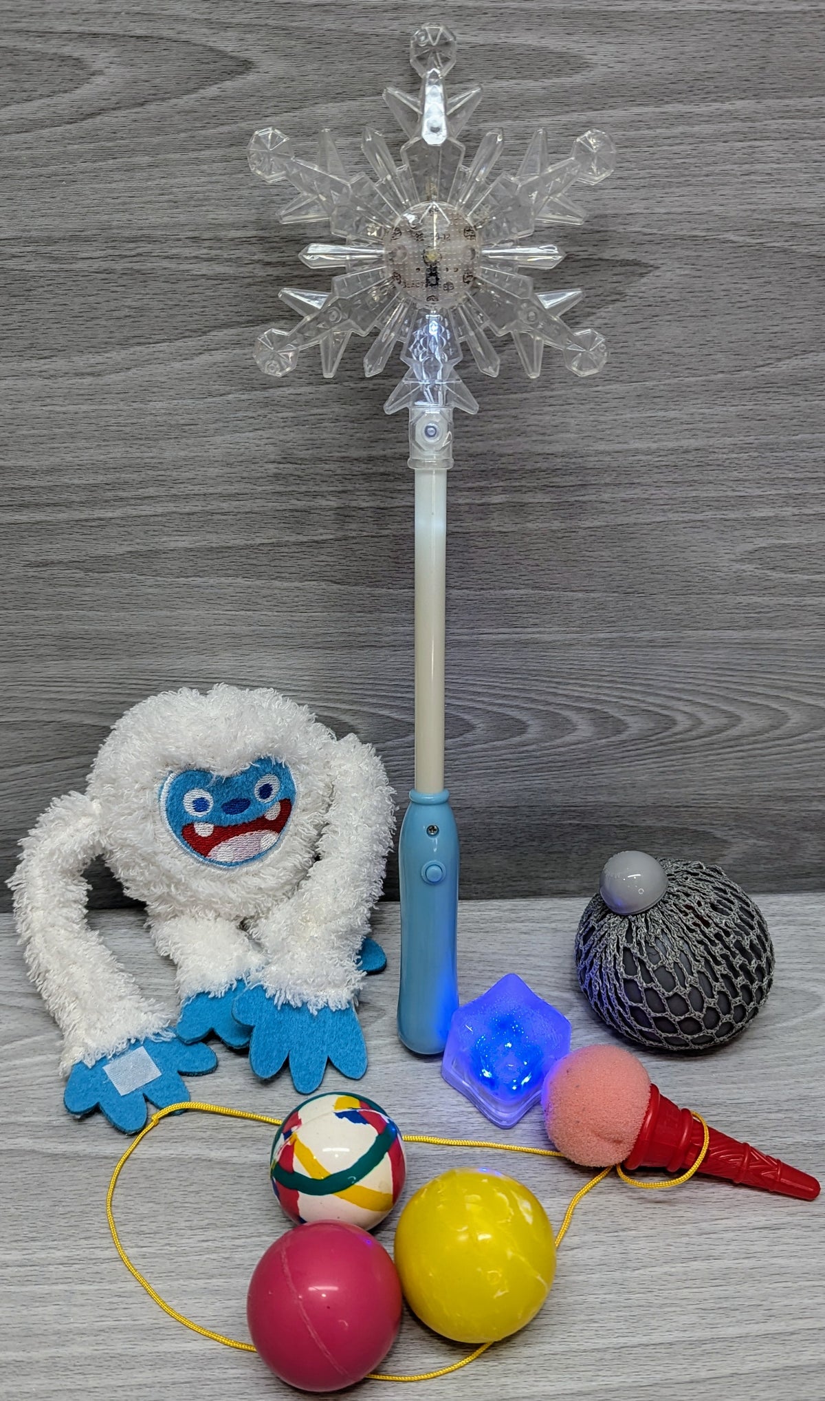 Winter Prizes #1 light Up wand, color changing