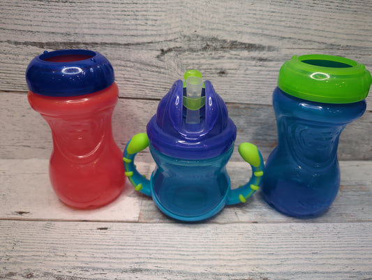 3 Nuby Sippy Cups