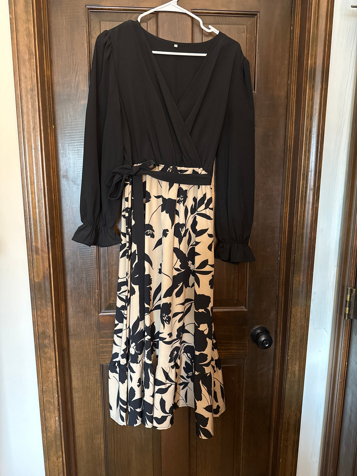 Boutique Midi Dress - size Women - L (12/14)