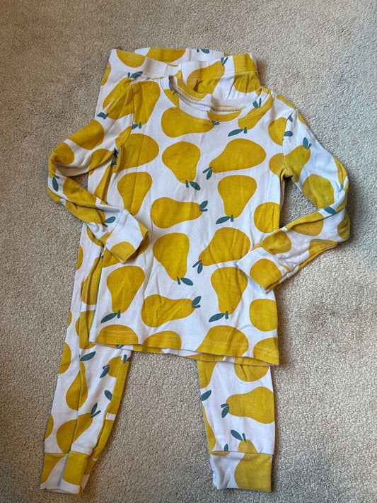 Old Navy 2pc PJ Pears - size Toddler - 5T