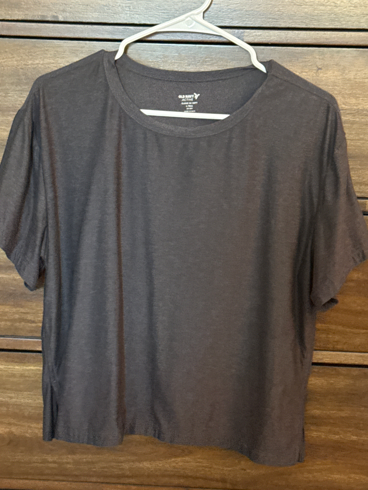 Old Navy Active Crop Charcoal Gray - size Women - L (12/14)