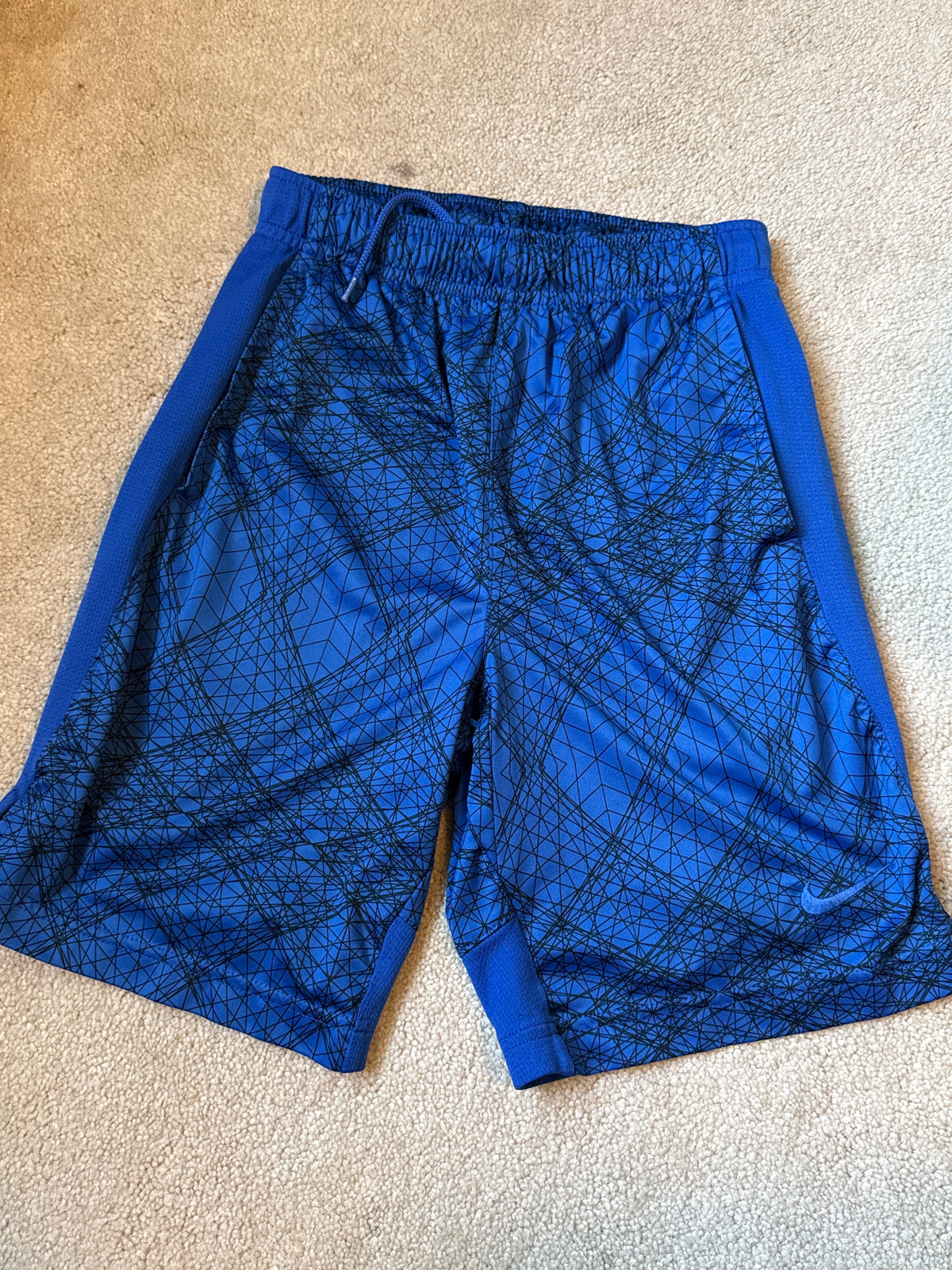 Nike Dri-Fit Shorts Blue - size Youth - 8 (M)