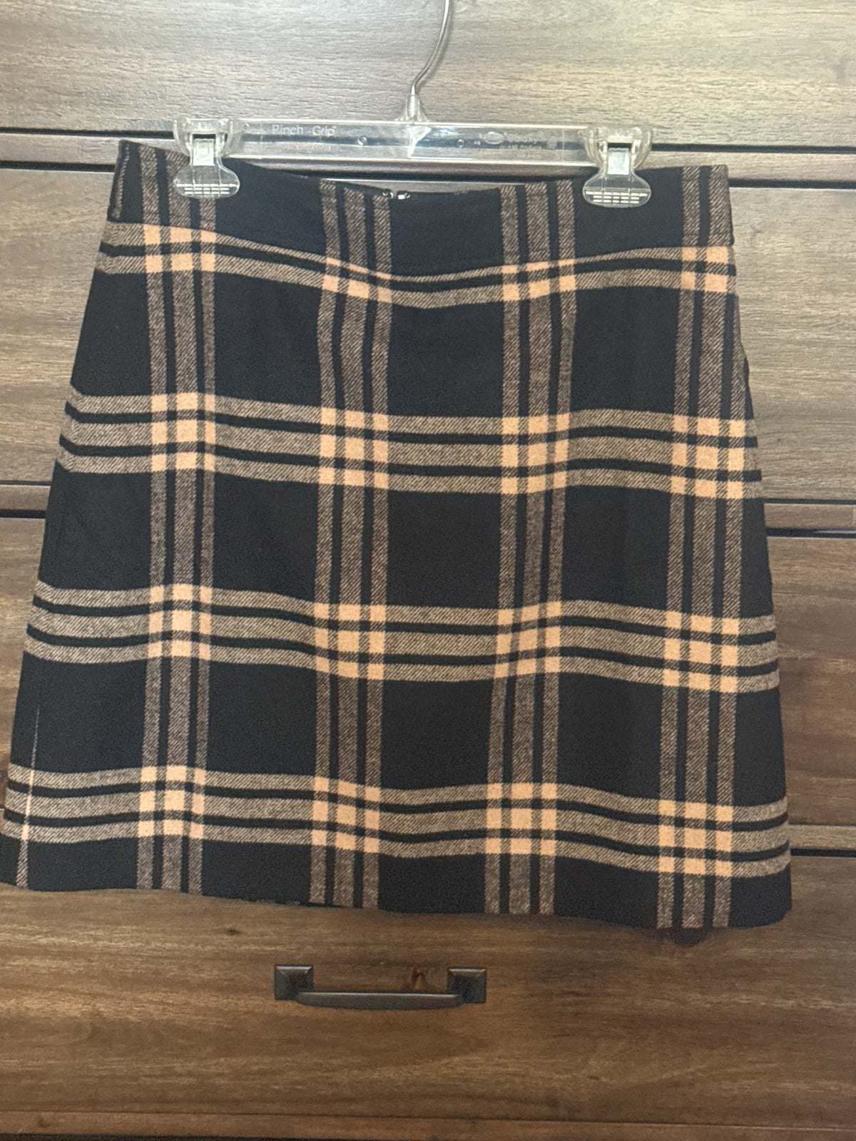 J Crew Plaid Skirt NWT - size Women - M (8/10)