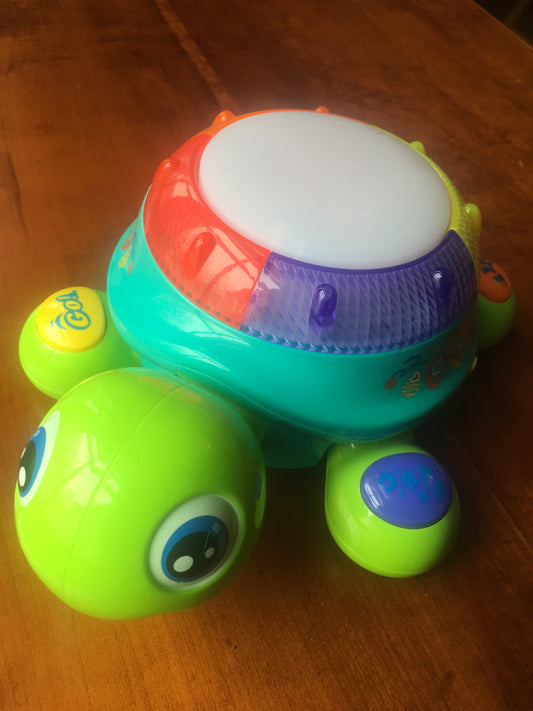 iplay ilearn French Spanish Walking Turtle