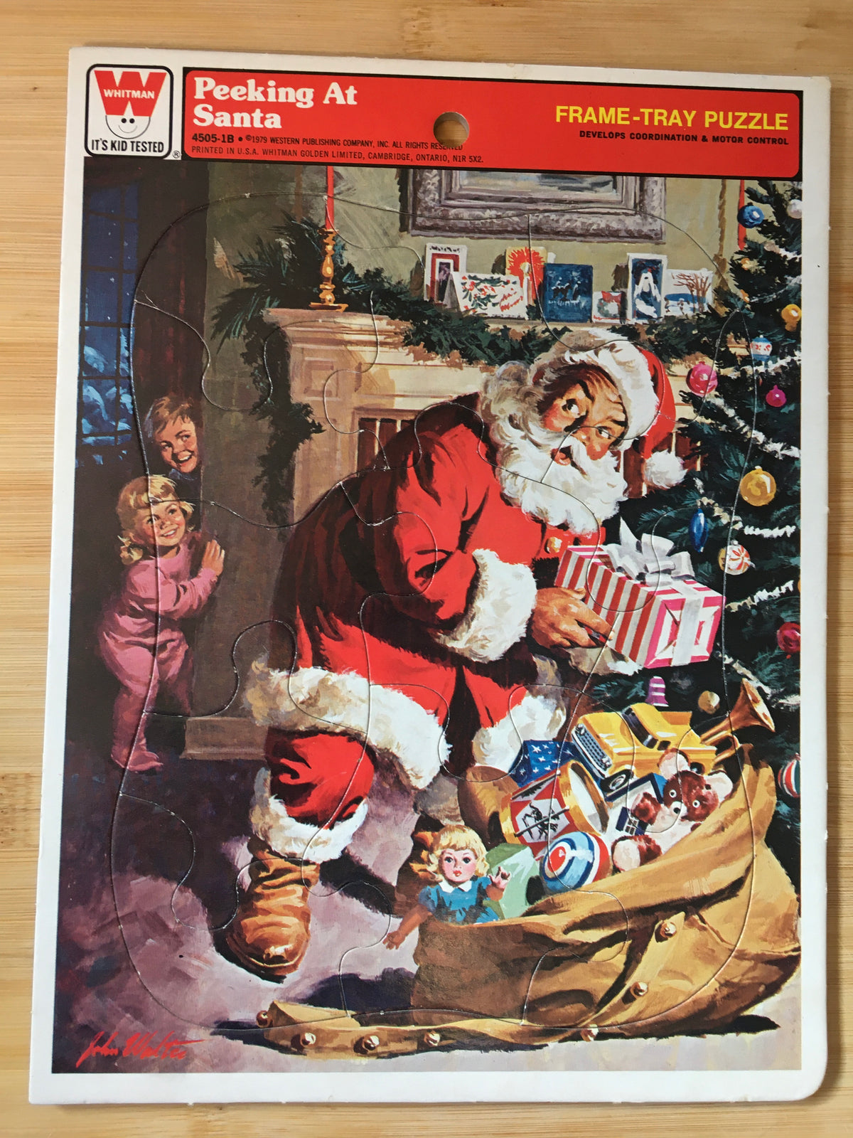 Santa frame tray puzzle complete