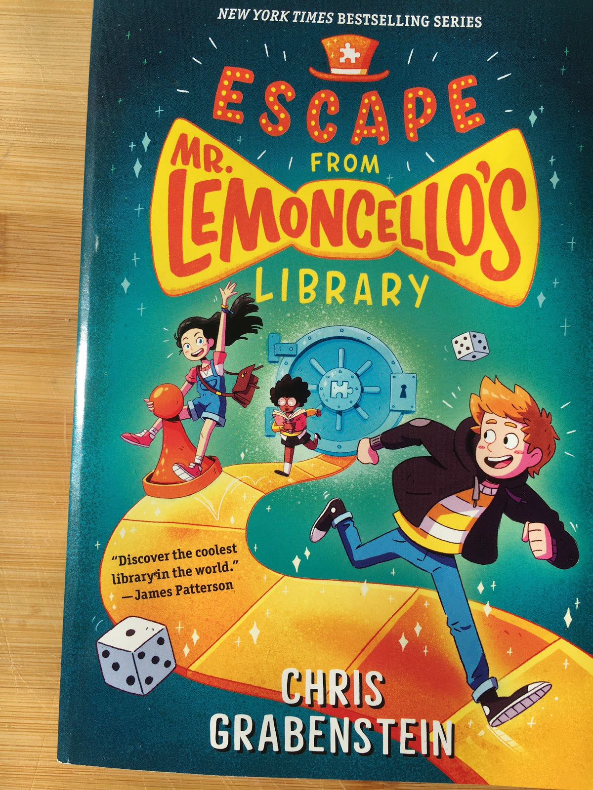 Escape from Mr. Lemoncellos's Library