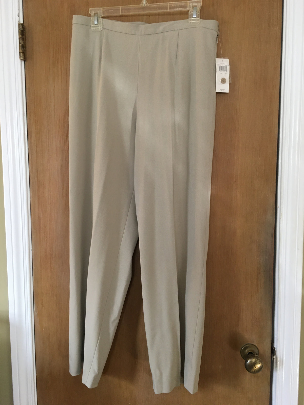 NWT petite 2 way stretch Rafaella - size Women - L (12/14)