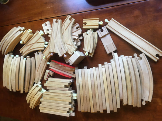 76 Wooden Train Tracks