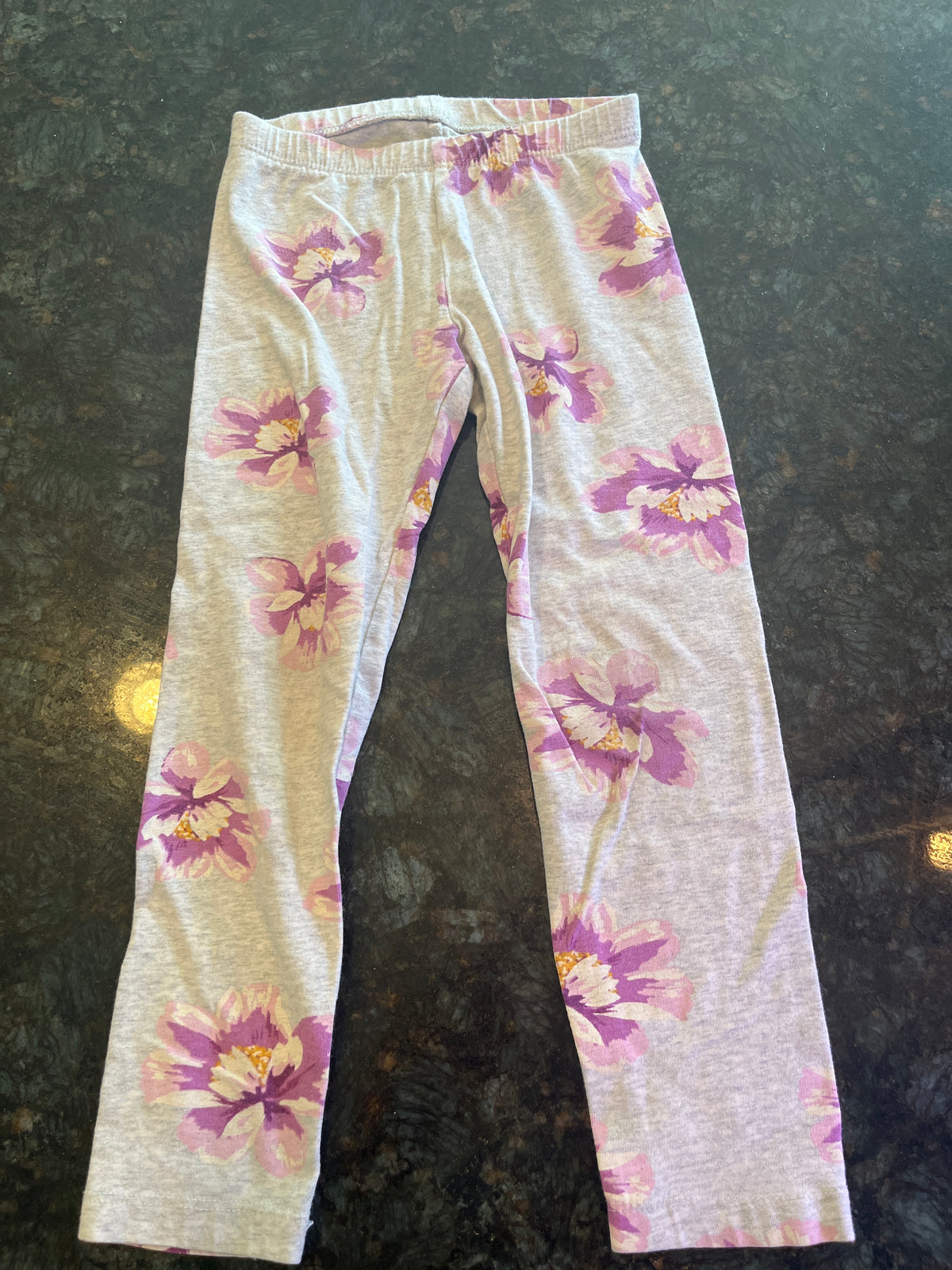 Old Navy Grey/ Purple Leggings - size Youth - 5 (XS)